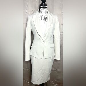 White House Black Market Cream / Tan Pencil Skirt (2) See Closet for & Blazer